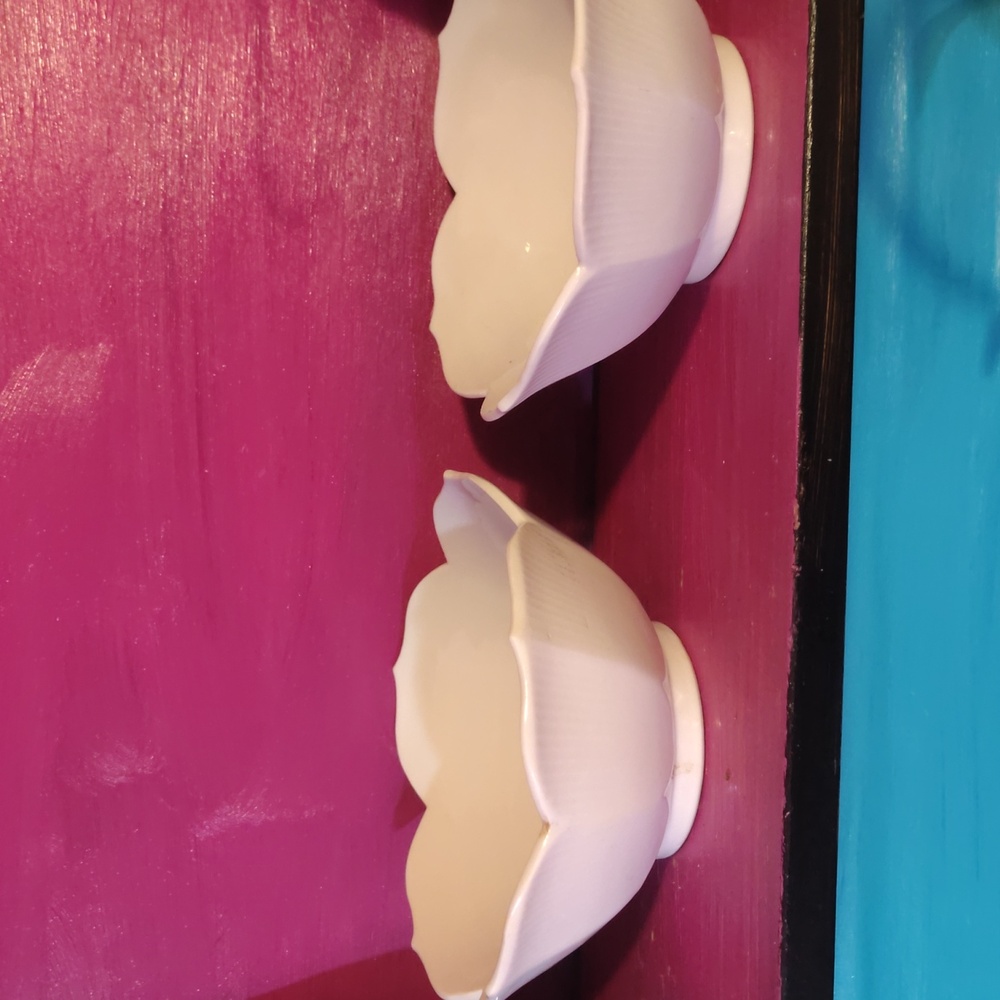 Lotus bowls